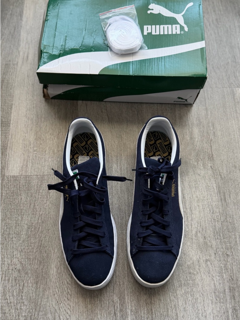 Puma Suede Classic Sneakers in Navy and White - Picture 2 of 3
